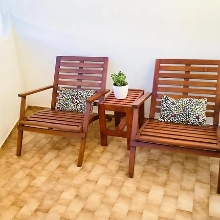 Spacious And Sunny *